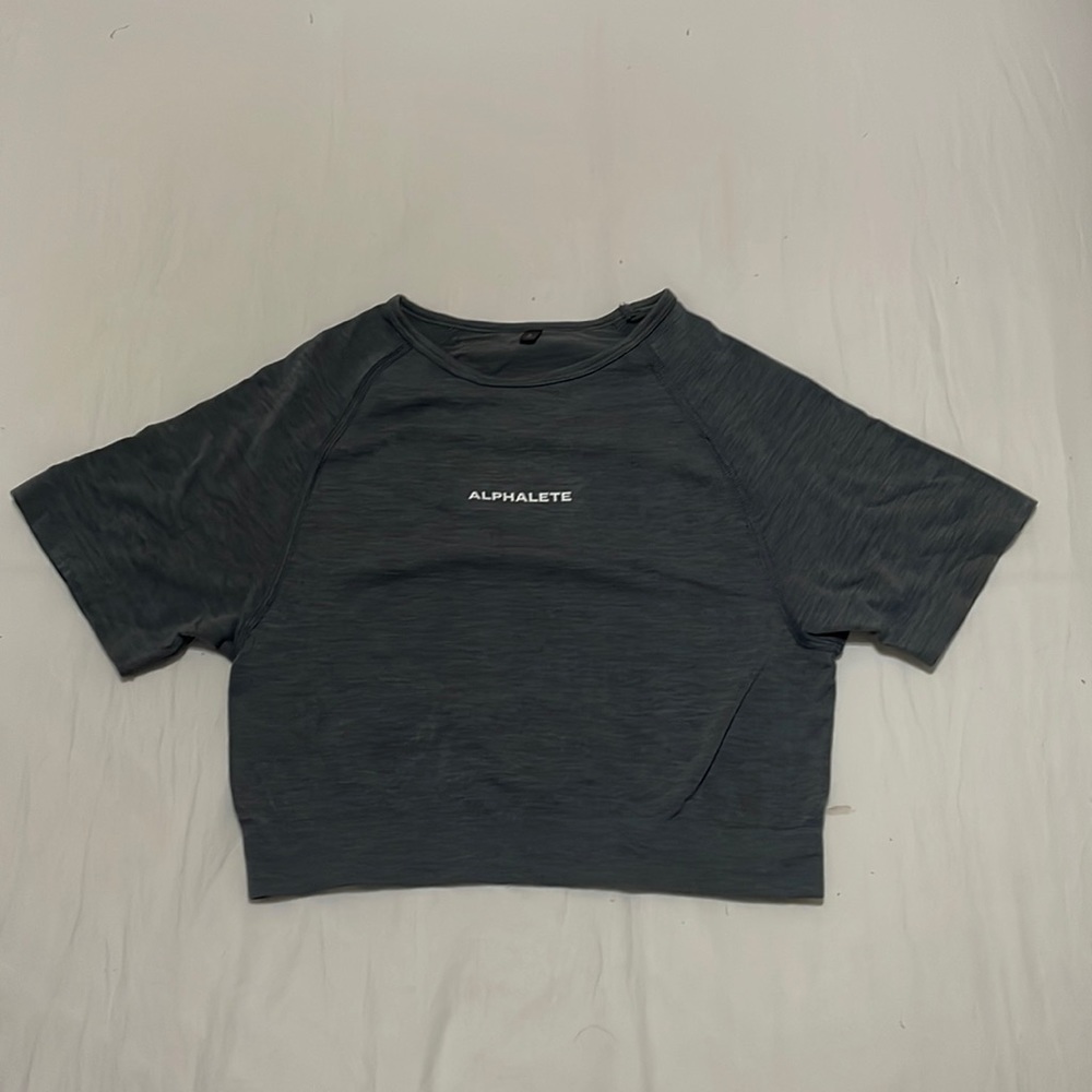 ALPHALETE CROP TOP